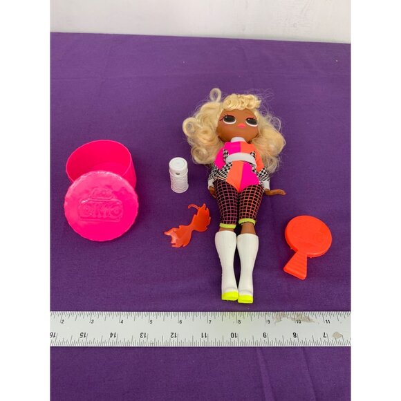 Lol Surprise OMG Lights Speedster 9 Inch Fashion Doll with Some Accessories - Picture 1 of 8